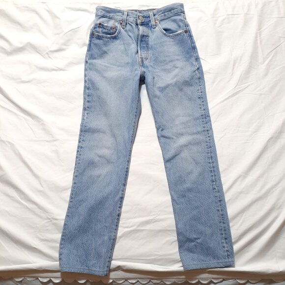 Levis 501 Straight Leg Button Fly Jeans W25 L30 Light Blue 125010373 - Picture 4 of 14